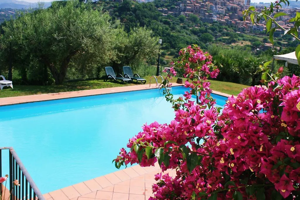Country house Le Rocche Agriturismo Guest House San Piero Patti Italy